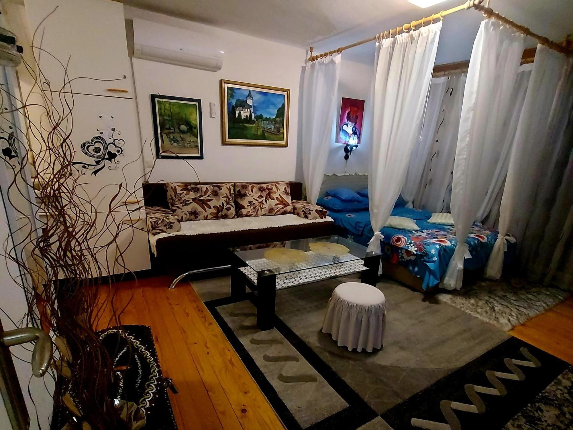 Apartmani Gs ***** Zavidovici Dış mekan fotoğraf